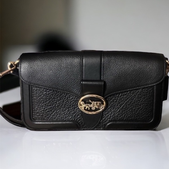 NWOT Coach Georgie - Elegant bag - MSRP $328